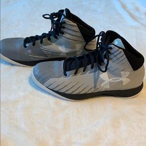 Gently used gray Under Armour basketball shoes